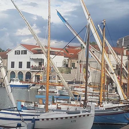 Apartments Damjanic Jerko فربوسكا المظهر الخارجي الصورة
